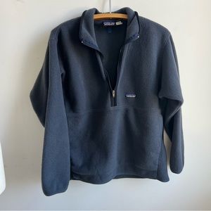 Classic Patagonia pullover gray large